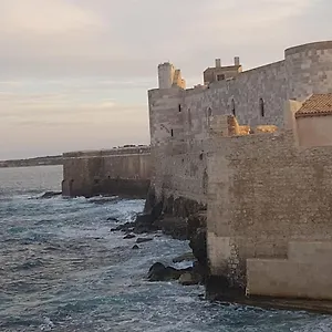Appartamento Alle Porte Del Castello Maniace, Syracuse