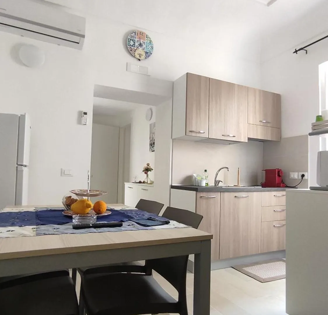 דירות סירקוזה Casa Da Nonna Francy